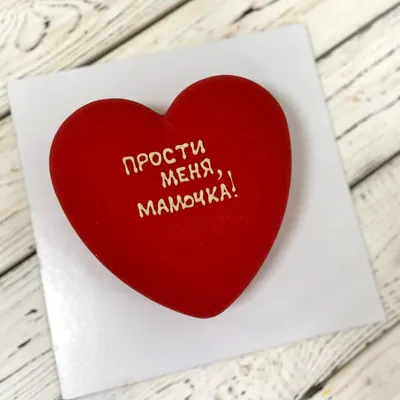 Коробка с надписью Мама из красных и белых роз | доставка по Москве и  области