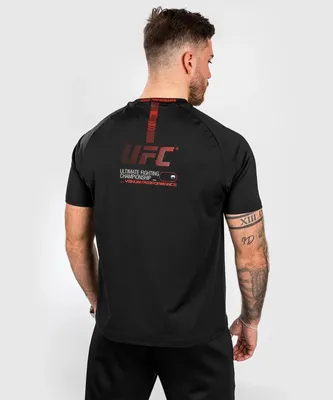 Venum UFC Полотенце Authentic Fight Week купить в интернет-магазине MMAWear