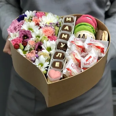 Цветы с шаром Баблс + любая надпись в подарок❤️ | Купить с доставкой в  Киеве | Лучшая цена