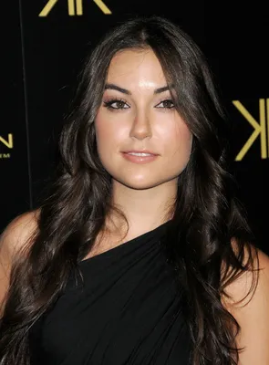 File:Sasha Grey at Exxxotica New York 2009.jpg - Wikimedia Commons