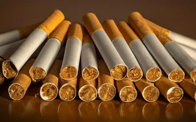 Эффект домино»: рынок выступил против «обезличенных» пачек сигарет