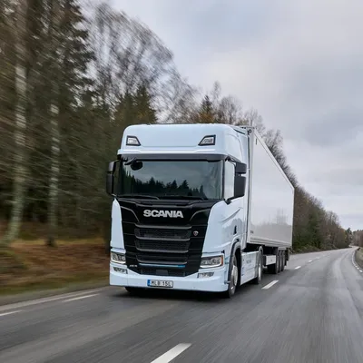 Scania unveils new 560hp “Super” model with 8% fuel savings | trans.info