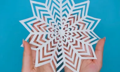 Объёмная снежинка оригами из цветной бумаги » Путь Оригами