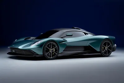 Сенсационный гибридный суперкар Aston Martin Valhalla | официальный сайт  Aston Martin в России