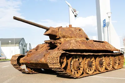 Т-34/76 \"Беспощадный\" (по мотивам фильма \"Т-34\") — Каропка.ру — стендовые  модели, военная миниатюра