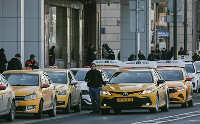 Желтые такси в Нью-Йорке можно будет заказать через приложение Uber - МК В  Новом Свете