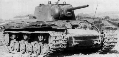 Модель сборная Звезда Советский танк КВ 2 купить по цене 1319 ₽ в  интернет-магазине Детский мир