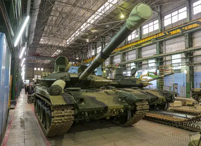 Российская Армия получила очередную партию танков Т-90М