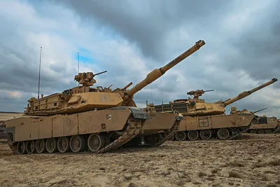 Пипеточные поставки. Почему США передают так мало танков Abrams для Украины  - Газета.Ru