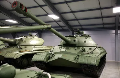 Тяжелый танк Т-10 - парк Патриот