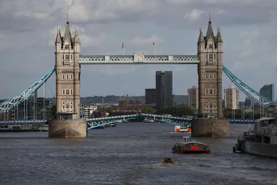 В Лондоне сломался Тауэрский мост. Как это было - Газета.Ru