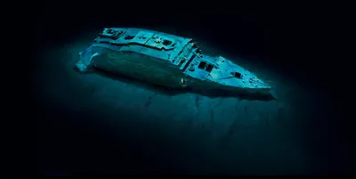 Альтернативная вселенная Титаника — черно-белый постер