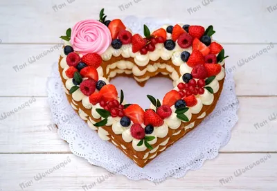 Торт ПАН-0010333 (Ягодное сердце)
