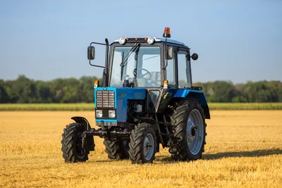 Трактор Беларус МТЗ 82.1 — Купить новый трактор в Москве по выгодной цене с  доставкой по России