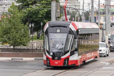 Купить масштабную модель трамвая КТМ-8 (красно-белый), масштаб 1:43 (SSM)