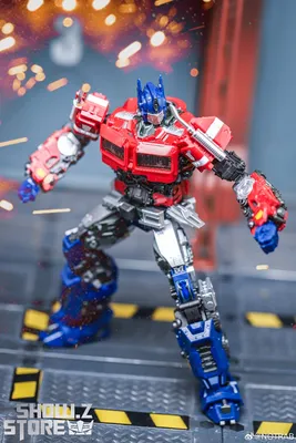 Transformers Optimus Prime Auto-Converting Robot - Flagship Collector' –  Hasbro Pulse