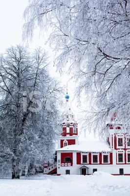 Деревянная церковь в Суздале зимой. Золотое кольцо России. Stock-Foto |  Adobe Stock