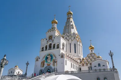 10 самых красивых церквей России