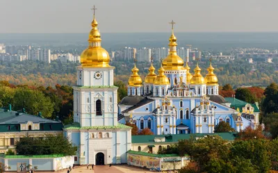 В церковь за капучино. Зачем открывают кофейни при московских храмах -  Ведомости.Город