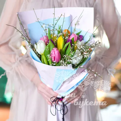 Букет на 8 марта — купить букет цветов женщине, заказать доставку букета на  Женский день | Lafaet