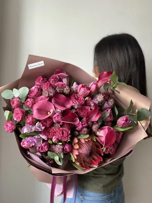 Какие цветы дарят девушкам на 25 лет? Выбираем букет девушке на 25-летие