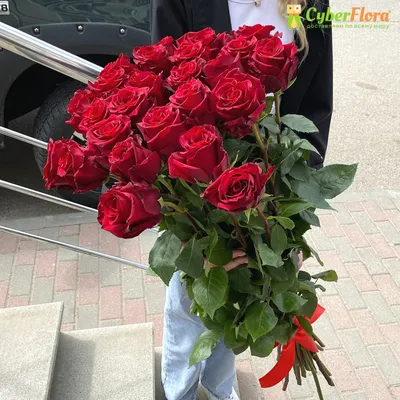 1️⃣ Букет из 45 красных роз – заказать с доставкой в Алматы