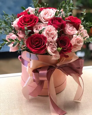 51 роза 50-60 см - Доставка цветов в Алматы