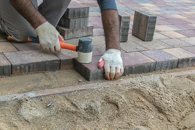 Картинки укладки тротуарной плитки фотографии