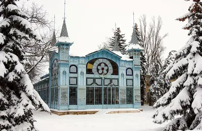 File:Лермонтовская галерея зимой.jpg - Wikimedia Commons