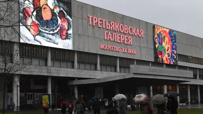 Галерею\" подвели под сеть. Владелец здания ТРЦ может заплатить штраф за  самовольное переоборудование фасадов