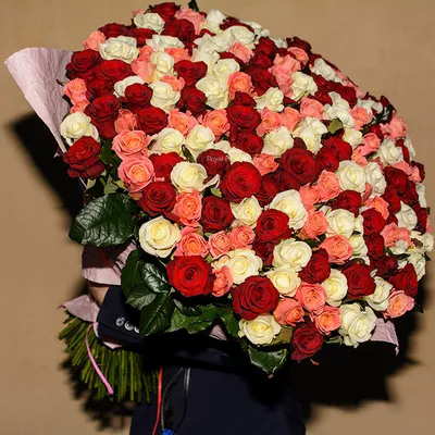Кремовые розы с Днем Рождения с доставкой в Санкт-Петерубрге