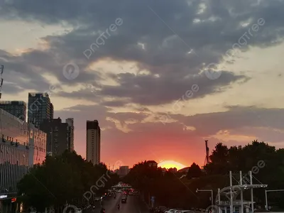 Закат в городе: найдите красивые фотографии и видео с небоскребами и  облаками в сети!» — создано в Шедевруме