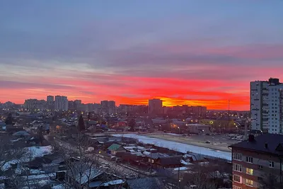 Ярославцы делятся фотографиями фиолетового заката- Яррег - новости  Ярославской области