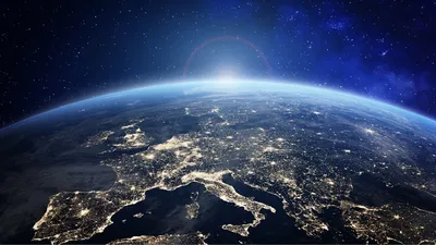Впервые в истории показали подлинные снимки Земли в формате 360 градусов |  Новини.live