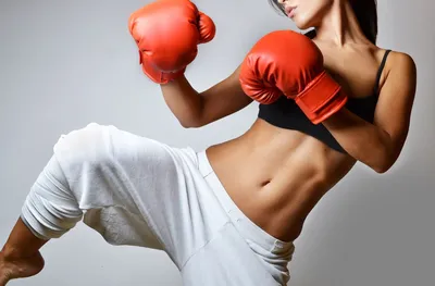 Вообще бокс - не женский вид спорта, но у нас есть женщины с характером»:  во Владивостоке проходят чемпионат и первенство ДФО — СПОРТ25