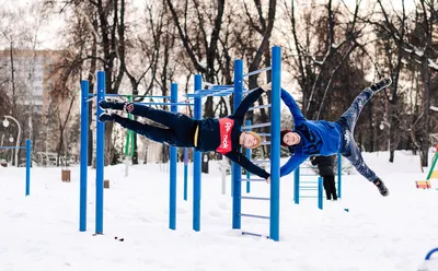 Жара на морозе: пять неочевидных фактов о пользе зимнего спорта -  Ведомости.Город
