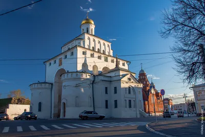 Реставрация Золотых ворот начинается: на Большой Московской установлено  ограждение - новости Владимирской области