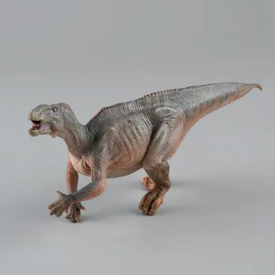 Science Advances: Хвост сэкономил динозавру энергию во время ходьбы