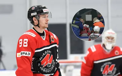 Хоккеист в действии фотообои • фотообои хоккей, спортсмен, игрок |  myloview.ru