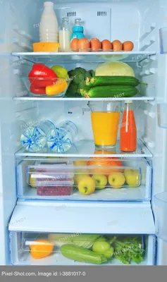 Холодильник с едой: фото для дизайна и декора
