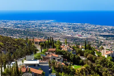 IvcHpa - Кипр открывает границы для всех стран С 1 марта Кипр откроет  границы для туристов из всех стран мира. Об этом в эфире государственного  канала СуВС заявил кипрский замминистра туризма страны
