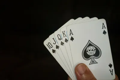 Настольная игра Колода карт для покера \"Фабрика Покера\" (картон 300 г / см  2) - купить в Минске ZnaemIgraem.BY по низкой цене.