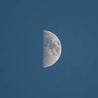 Луна прекрасна в космосе Фон Обои Изображение для бесплатной загрузки -  Pngtree