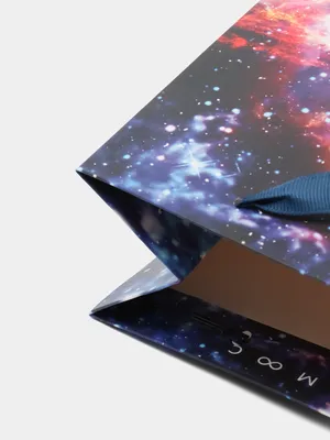 Пакет подарочный вертикальный Космос внутри, 18*23*10 см - купить в Москве  в интернет-магазине YogaTops.ru