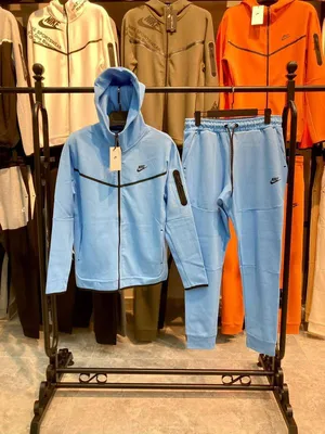 Костюм Nike Sportswear Tracksuit BV3030-010 купить за 5 129 руб в  интернет-магазин dealsport.ru