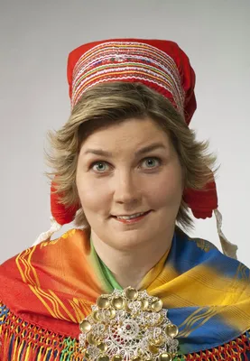 Прокат - Национальный костюм народов Севера на девочку, размер 120-140 в  Казани