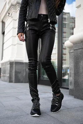 Черные прямые кожаные брюки Сальма 4258 ᐅ купить в Украине | Itelle