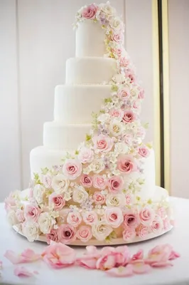 Красивые Свадебные торты (54 фото)