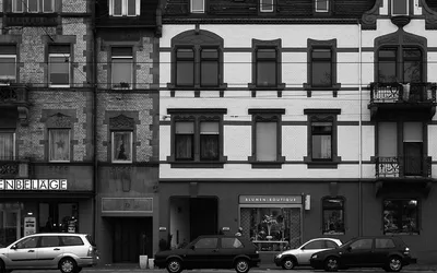 Фасад в черно-белых тонах - Красивые картинки обоев для рабочего стола