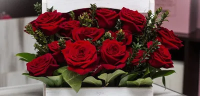 Купить свежие цветы в интернет-магазине flowersmagic.by - выгодные цены и  круглосуточная доставка - Необычные цветочные композиции в Гомеле